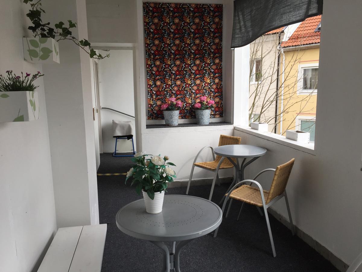 Hoejdens Lagprishotell Mönsterås Kültér fotó