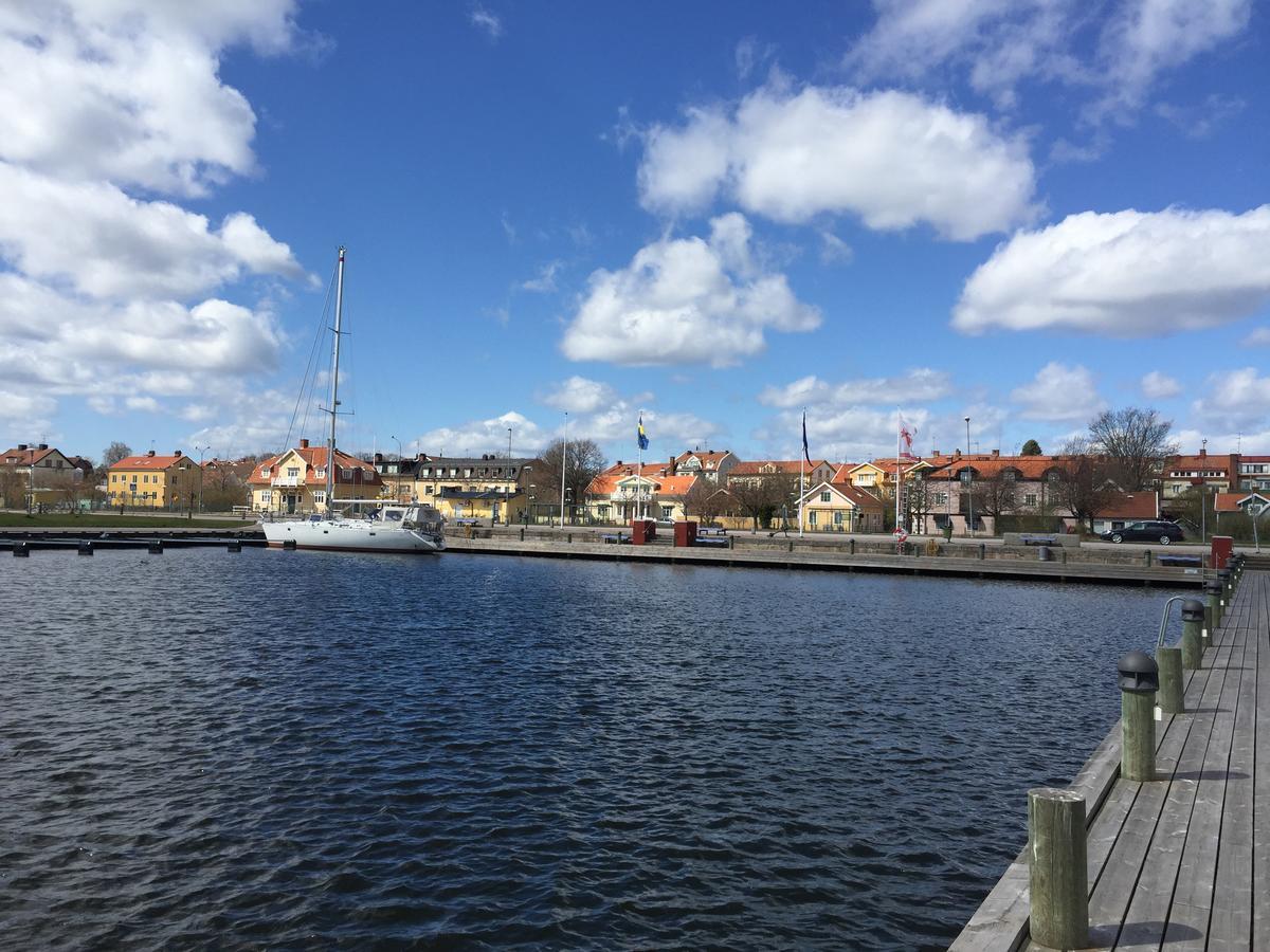 Hoejdens Lagprishotell Mönsterås Kültér fotó
